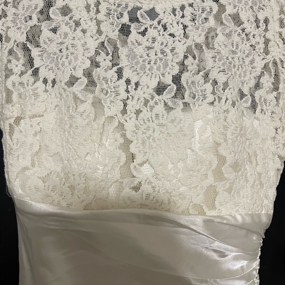 NWT…Ever Pretty Wedding Gown - Picture 6 of 6
